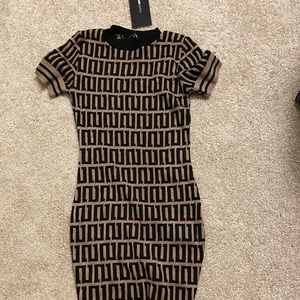 Fashion Nova - Short Sleeve Knee Length Dress